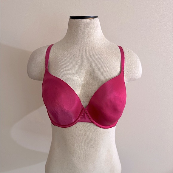 Victoria’s Secret Fuchsia Pink Lace Bra 36D NWOT - Picture 1 of 3